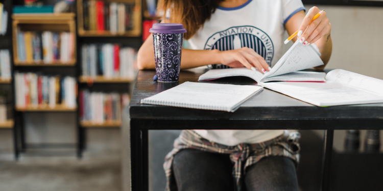 청소년의 행복과 동반 하락한 지표는? – 2019 청소년 행복 보고서(3)