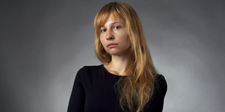 너는 나를 모르지만 나는 너를 안다 : 비대칭적인 통찰력의 환상