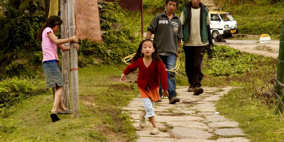 부탄 사람이 한국 사람보다 행복다고요? 아니거든요!